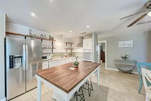 6810 Langston Dr, Austin, TX 78723 - Photo 14
