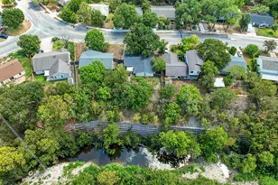 6810 Langston Dr, Austin, TX 78723 - Photo 38
