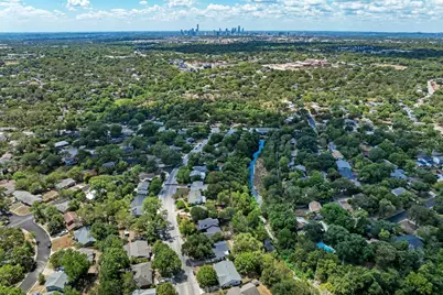 6810 Langston Drive, Austin, TX 78723 - Photo 6