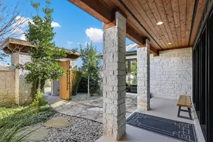 343 Pug Rippy Rd, Dripping Springs, TX 78620 - Photo 4