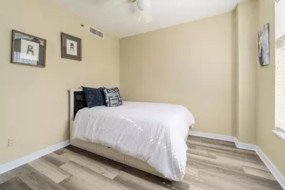 711 W 26th Street #706, Austin, TX 78705 - Photo 14