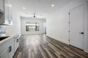 607 W Saint Johns Ave, Austin, TX 78752 - Photo 6