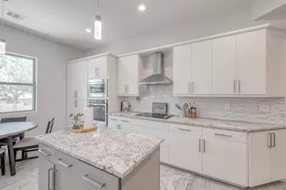 20009 Lincoln Cove, Lago Vista, TX 78645 - Photo 12