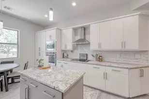 20009 Lincoln Cove, Lago Vista, TX 78645 - Photo 12