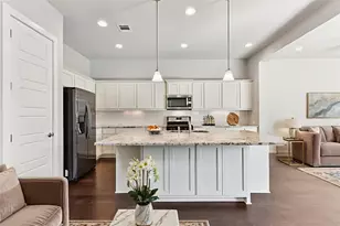 1613 Arcilla St, Austin, TX 78741 - Photo 10