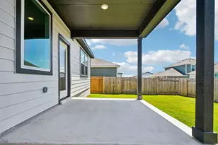 217 Firefox Wy, Jarrell, TX 76537 - Photo 32
