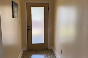 102 Skyloop Dr, Austin, TX 78745 - Photo 2