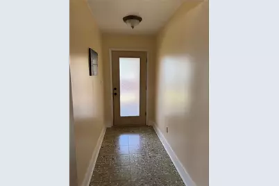 102 Skyloop Drive, Austin, TX 78745 - Photo 2