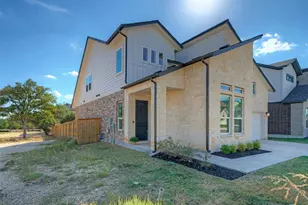 245 Darley Oak Dr, Dripping Springs, TX 78620 - Photo 2