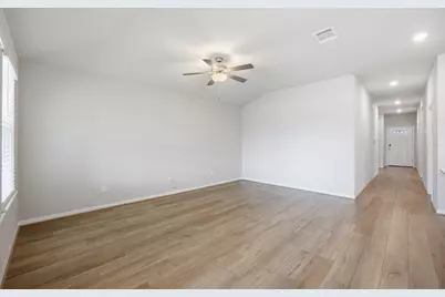 809 Russet Rock Drive, Austin, TX 78748 - Photo 6