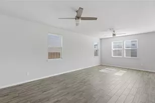 172 Brady Creek Wy, Leander, TX 78641 - Photo 10