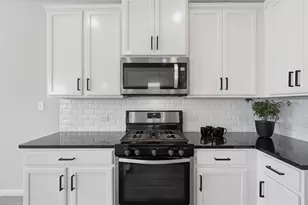 172 Brady Creek Wy, Leander, TX 78641 - Photo 4