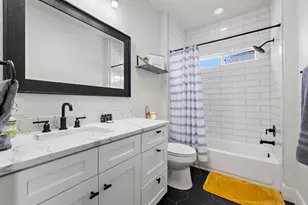 128 Village View Dr, Kingsland, TX 78639 - Photo 28