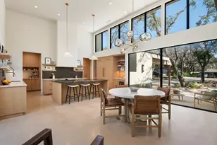 4 Westgate Cir, Austin, TX 78746 - Photo 12