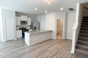 605 W South St St, Leander, TX 78641 - Photo 4