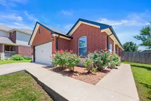 3613 Bach Dr, Pflugerville, TX 78660 - Photo 2