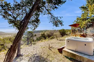 961 Buttercup Ln, Wimberley, TX 78676 - Photo 6