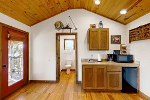 961 Buttercup Ln, Wimberley, TX 78676 - Photo 8