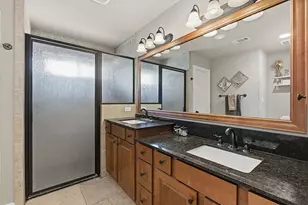 8 Stone Crk Cir, Wimberley, TX 78676 - Photo 12