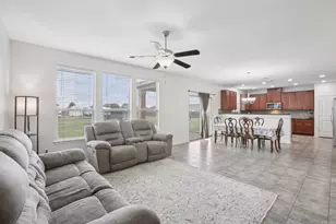 132 Brittany Ln, Bastrop, TX 78602 - Photo 8
