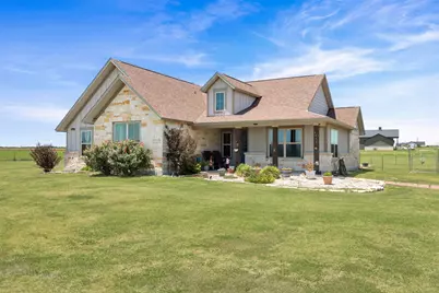 4846 County Road 327, Granger, TX 76530 - Photo 2
