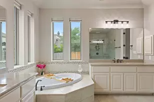 16405 Leopold Trail, Austin, TX 78738 - Photo 20