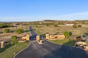 328 Cedar Mountain Dr, Spicewood, TX 78654 - Photo 1