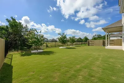 360 Crescent Moon Court, Dripping Springs, TX 78620 - Photo 6