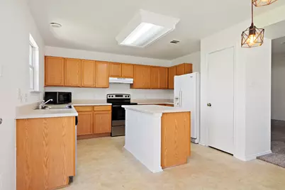 2207 Kuykendall Drive, Georgetown, TX 78626 - Photo 4