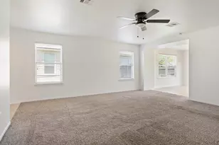 2207 Kuykendall Dr, Georgetown, TX 78626 - Photo 10