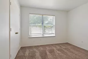 2207 Kuykendall Dr, Georgetown, TX 78626 - Photo 14