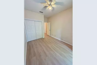 2706 Salado Street #207, Austin, TX 78705 - Photo 2