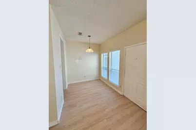 2706 Salado Street #207, Austin, TX 78705 - Photo 8