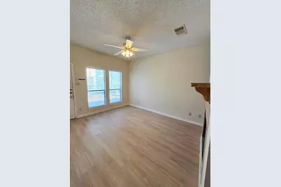 2706 Salado Street #207, Austin, TX 78705 - Photo 4