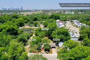 1124 Tillery St, Austin, TX 78702 - Photo 2