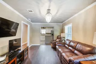 1124 Tillery St, Austin, TX 78702 - Photo 8
