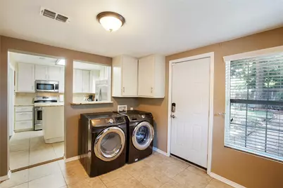1124 Tillery Street, Austin, TX 78702 - Photo 12
