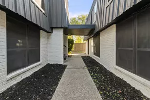 1720 Wooten Park Dr, Austin, TX 78757 - Photo 22