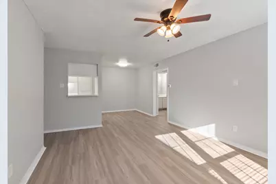 1720 Wooten Park Drive #206, Austin, TX 78757 - Photo 2