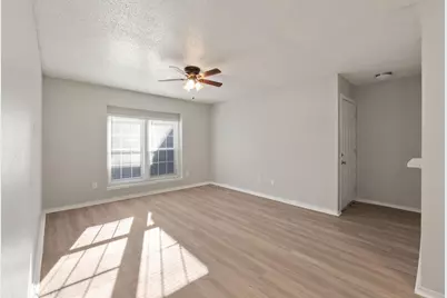 1720 Wooten Park Drive #206, Austin, TX 78757 - Photo 4