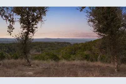 5946 Grotto Creek Court, Fischer, TX 78623 - Photo 6