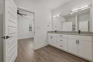 2009 Iroquois Ln, Austin, TX 78741 - Photo 26