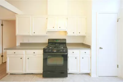 8200 Cahill Drive, Austin, TX 78729 - Photo 8