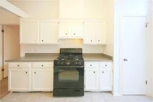 8200 Cahill Dr, Austin, TX 78729 - Photo 8