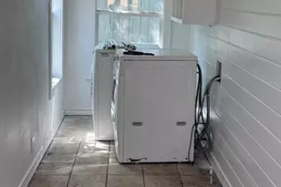 2209 E 5th St., Austin, TX 78702 - Photo 8