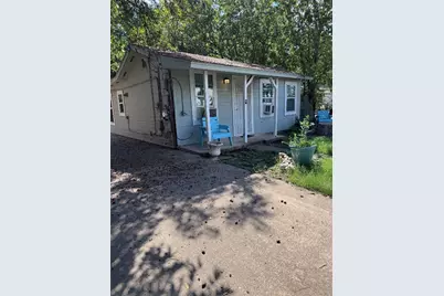 2209 E 5th Street, Austin, TX 78702 - Photo 2