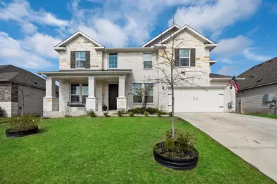 311 Bear Oak Street, Hutto, TX 78634 - Photo 2