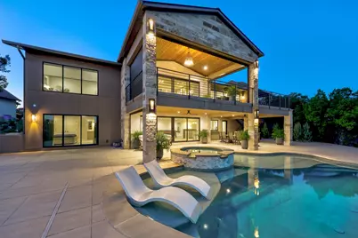 347 Venture Boulevard S, Point Venture, TX 78645 - Photo 2