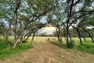 1435 Hilliard Rd, San Marcos, TX 78666 - Photo 18