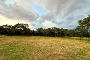 1435 Hilliard Rd, San Marcos, TX 78666 - Photo 12